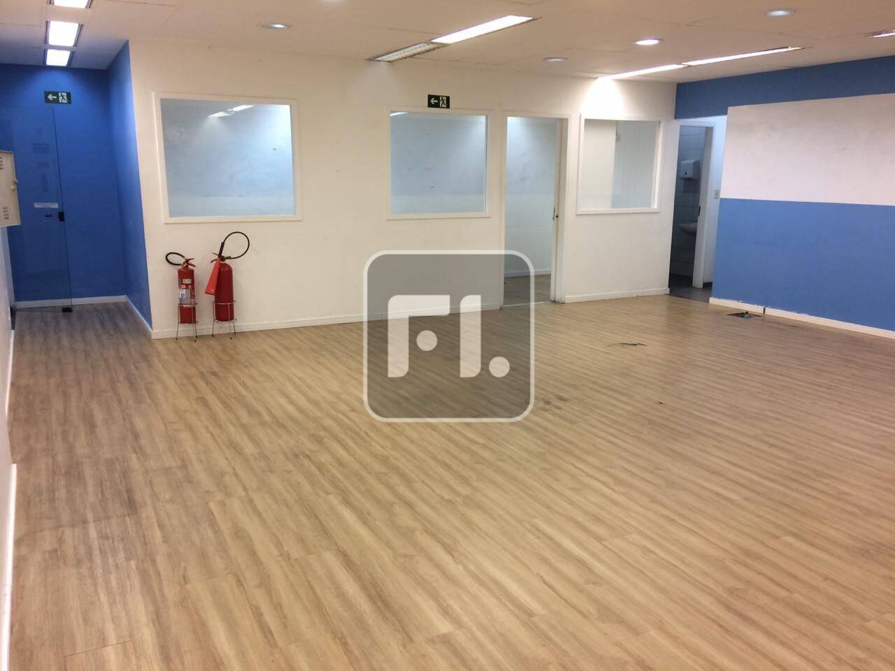 Conjunto para alugar, 141 m² por R$ 5.999/mês - Brooklin - São Paulo/SP