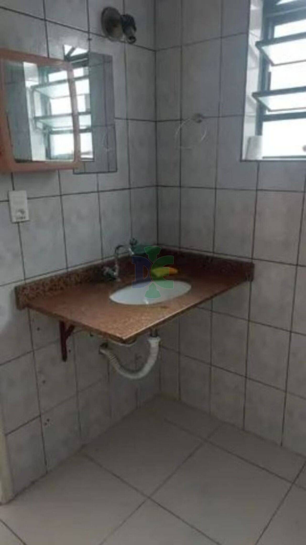 Casa Conjunto São Benedito, Jacareí - SP