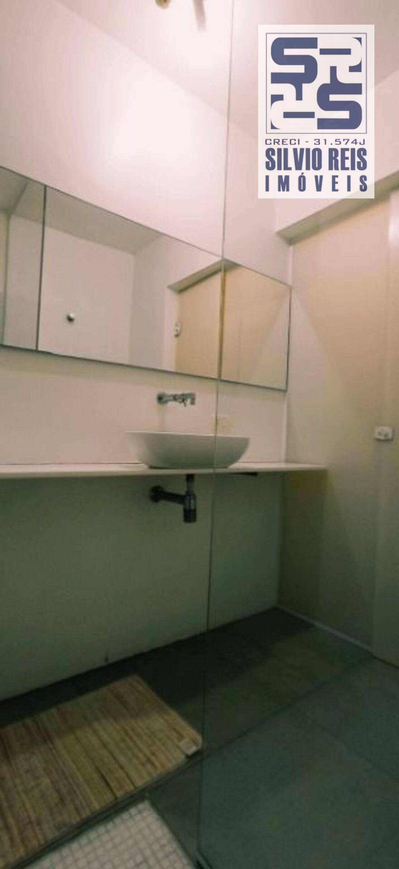 Apartamento Boqueirão, Santos - SP