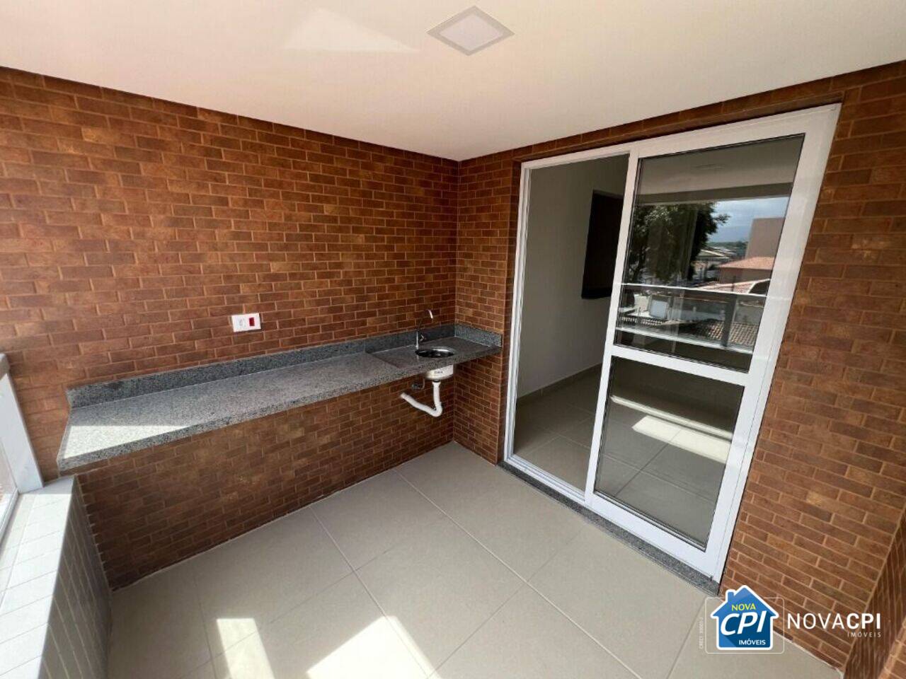 Apartamento Vila Guilhermina, Praia Grande - SP