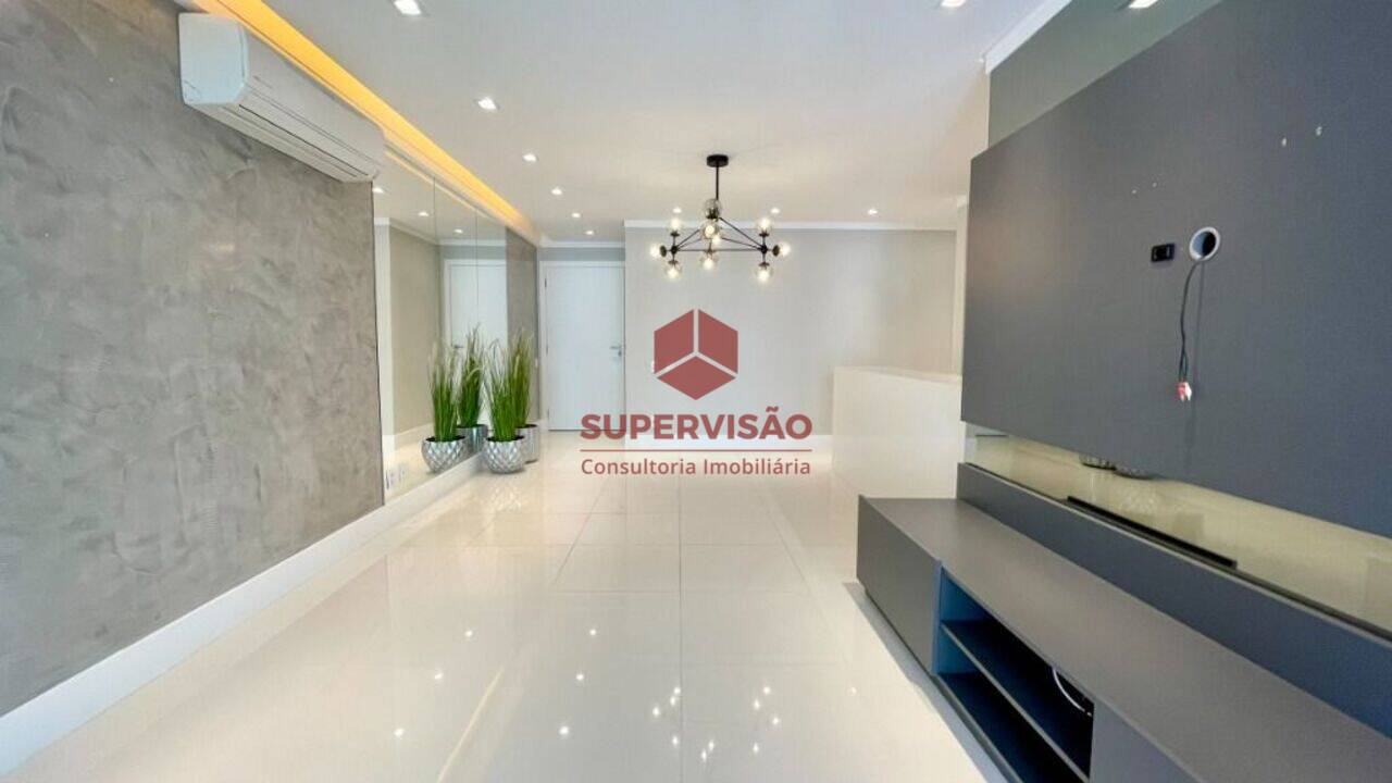 Apartamento Beira Mar, Florianópolis - SC