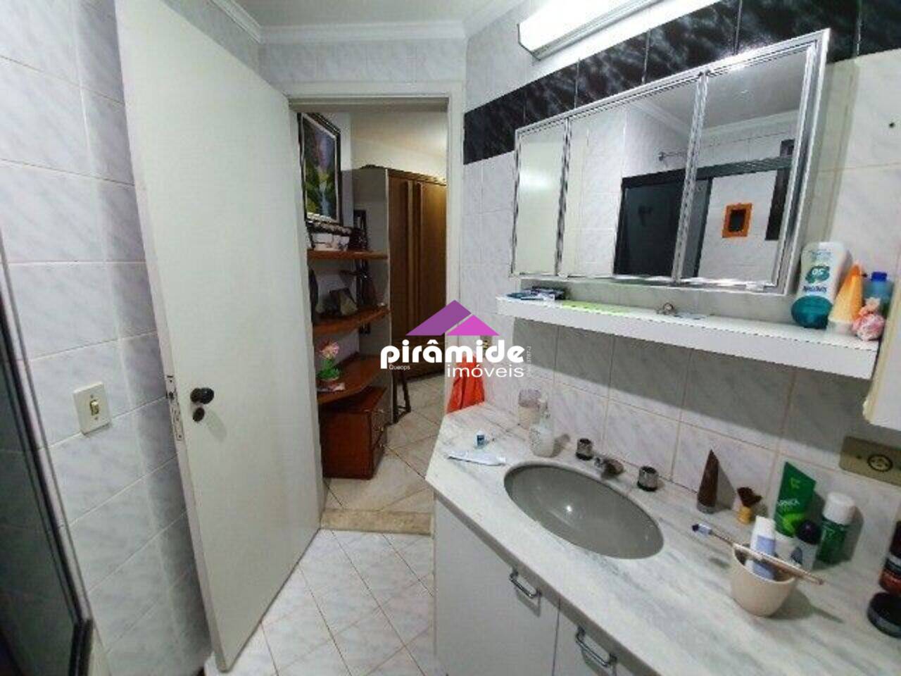 Apartamento Vila Adyana, São José dos Campos - SP