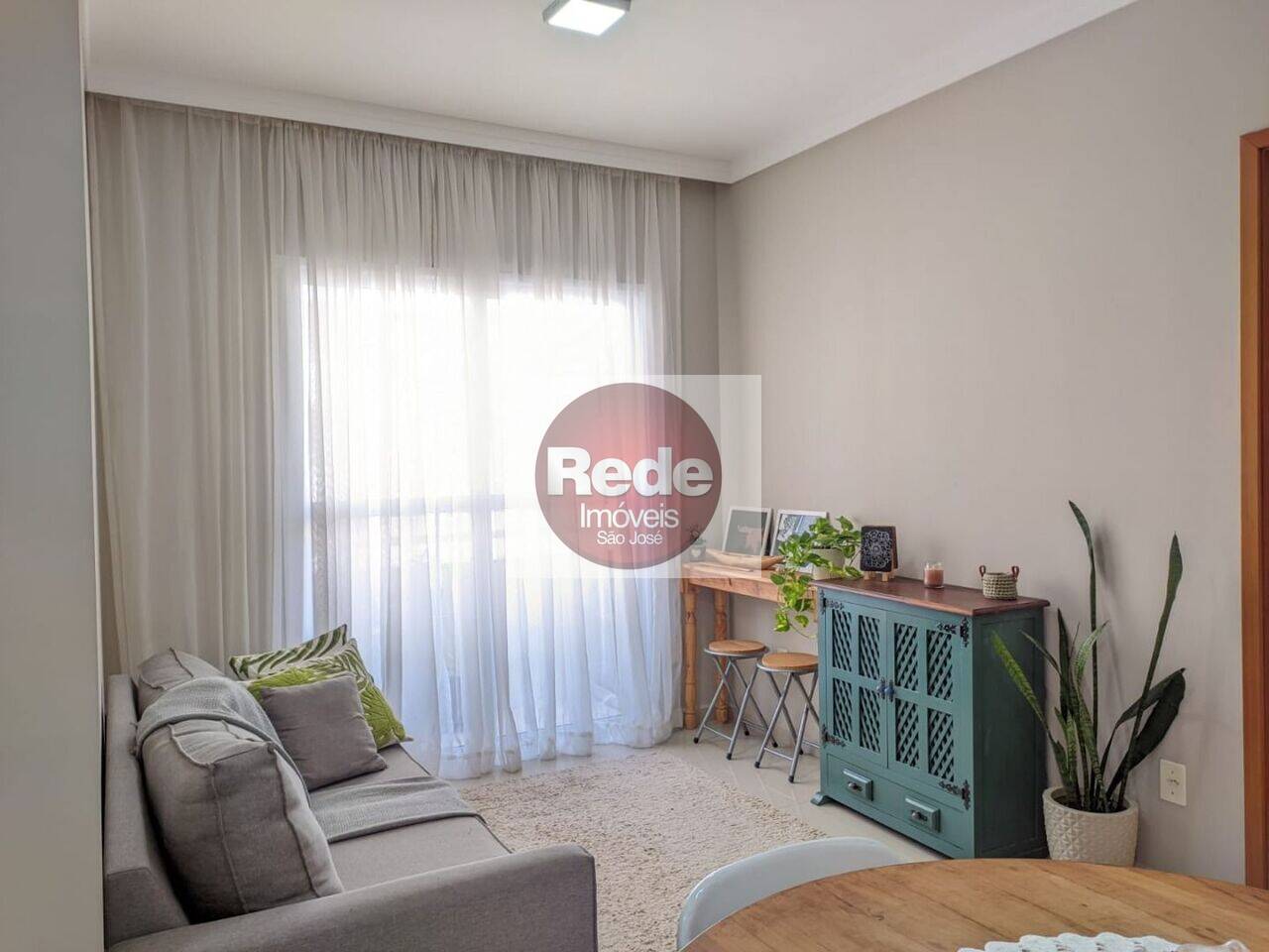 Apartamento Jardim Oriente, São José dos Campos - SP