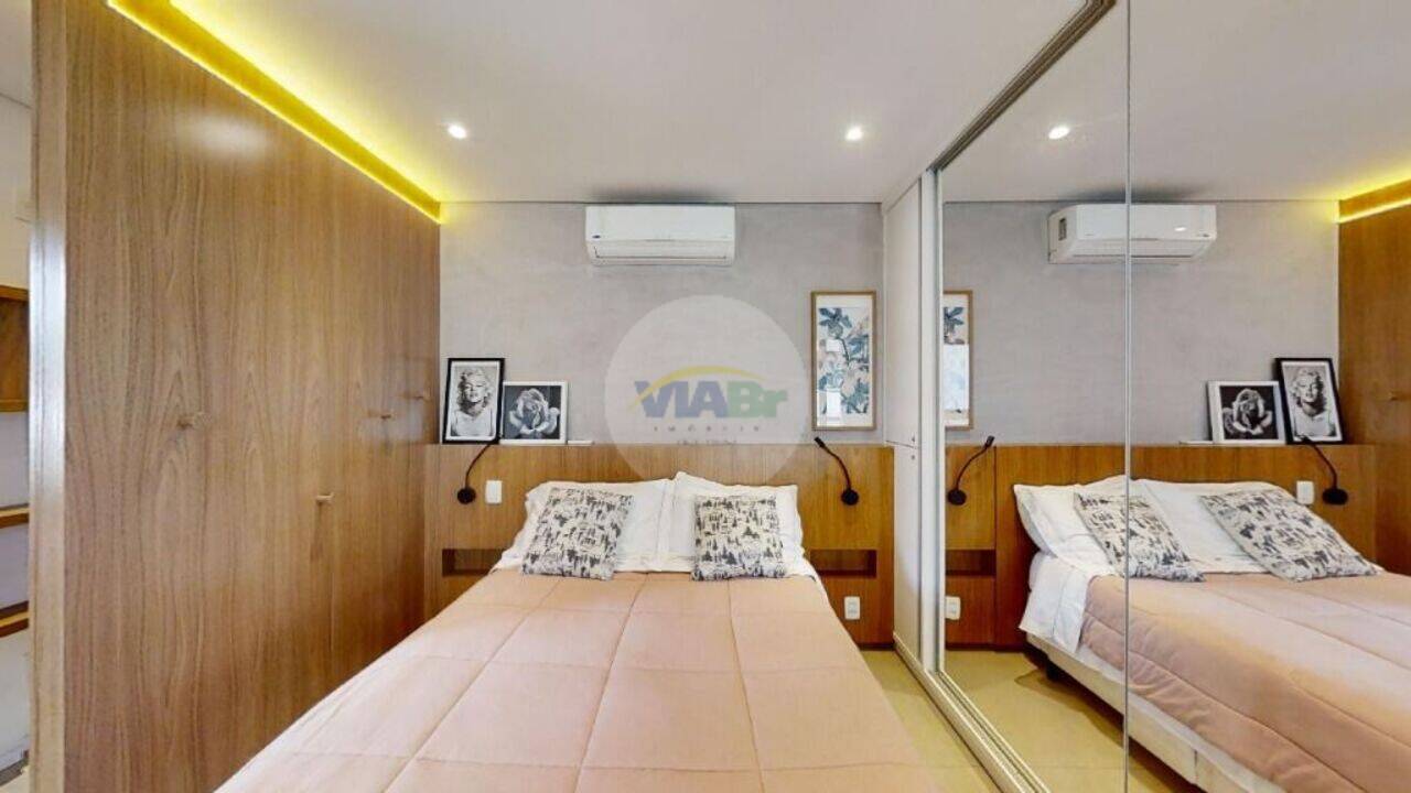 Apartamento Vila Olímpia, São Paulo - SP