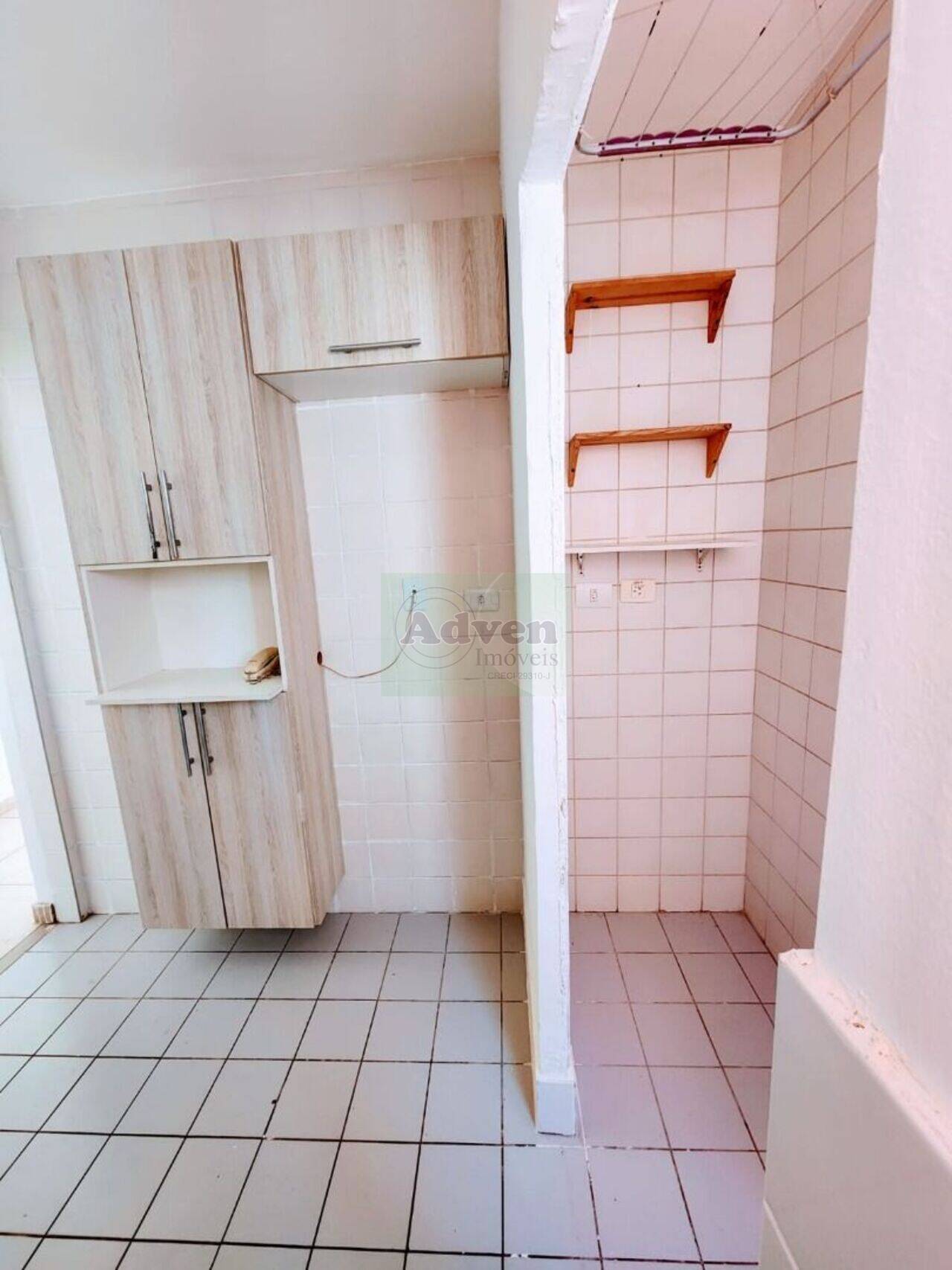 Apartamento Vila Carmosina, São Paulo - SP