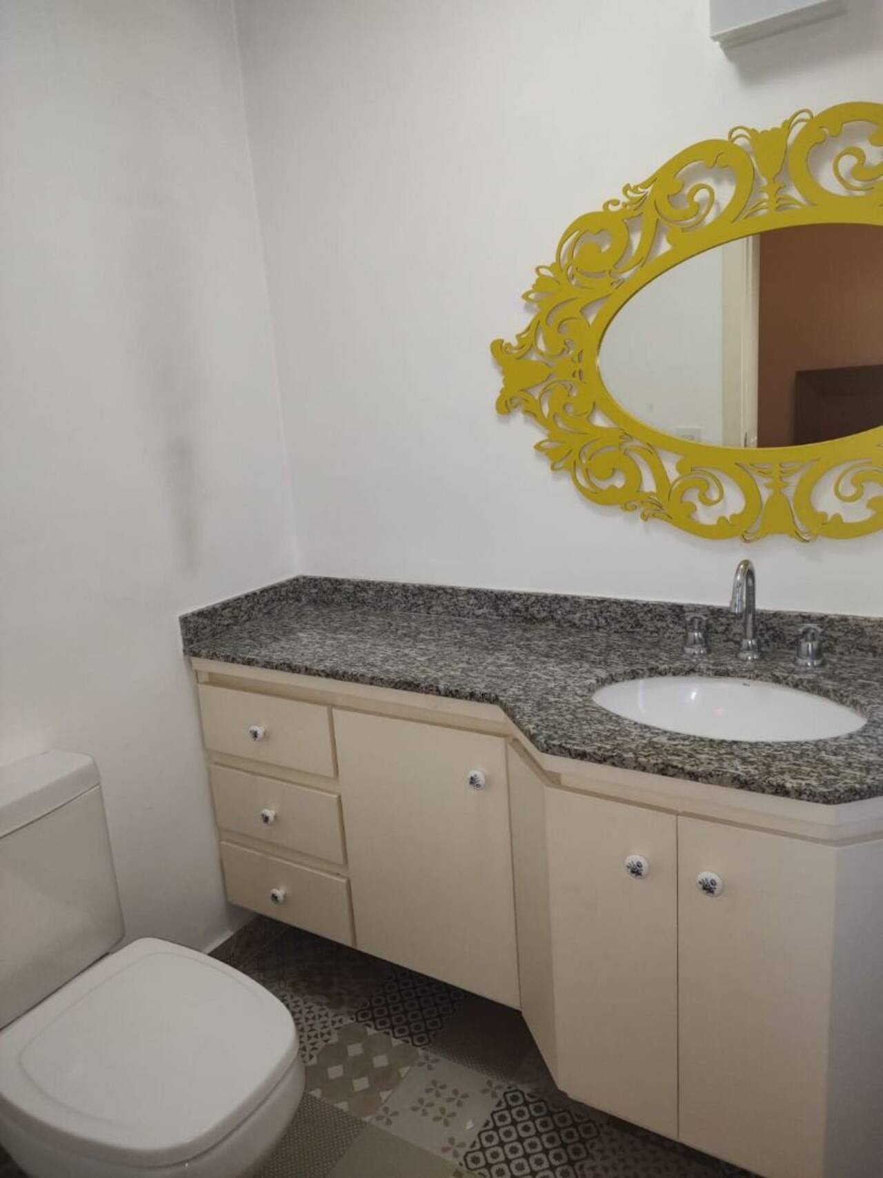 Apartamento Praia das Pitangueiras, Guarujá - SP