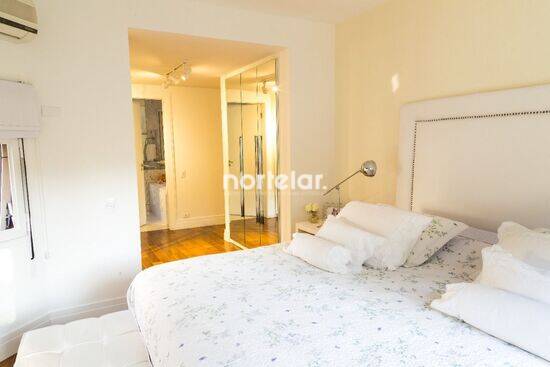 Apartamento duplex Jardim Europa, São Paulo - SP