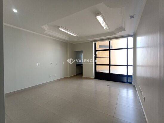 Sala de 40 m² Centro - Cascavel, aluguel por R$ 980/mês