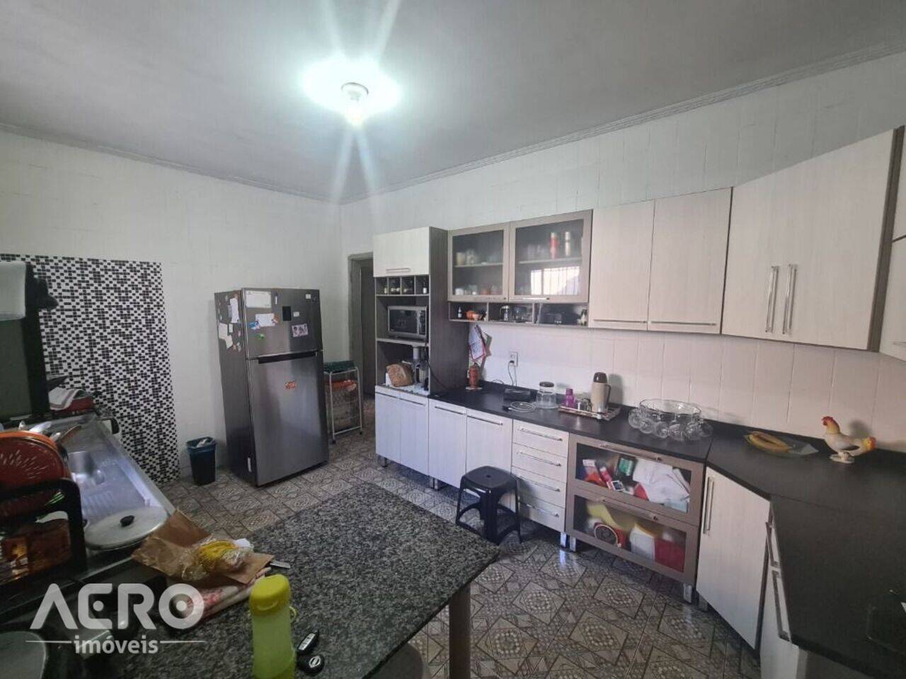 Casa Vila Cardia, Bauru - SP