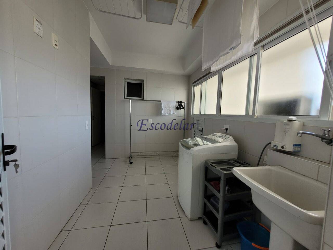 Apartamento Itaim Bibi, São Paulo - SP