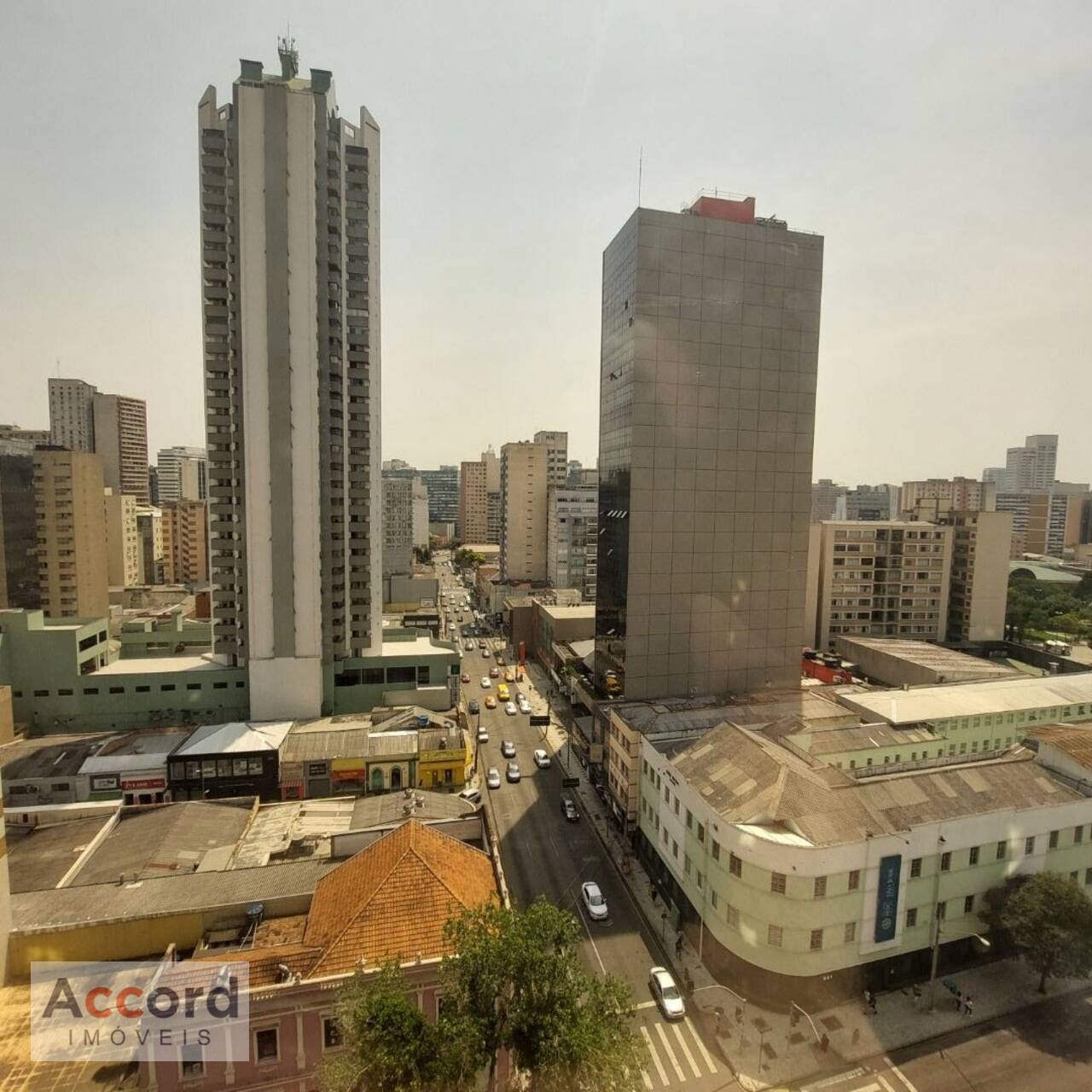 Sala Centro, Curitiba - PR