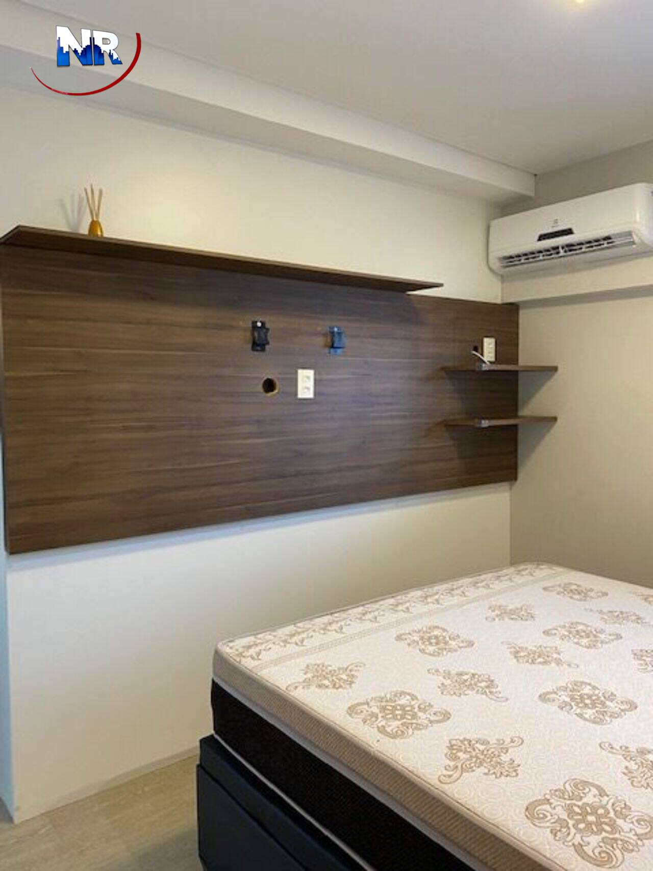 Apartamento Pompéia, Santos - SP