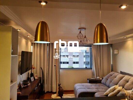 Apartamento de 63 m² Cruzeiro Novo - Cruzeiro, à venda por R$ 640.000