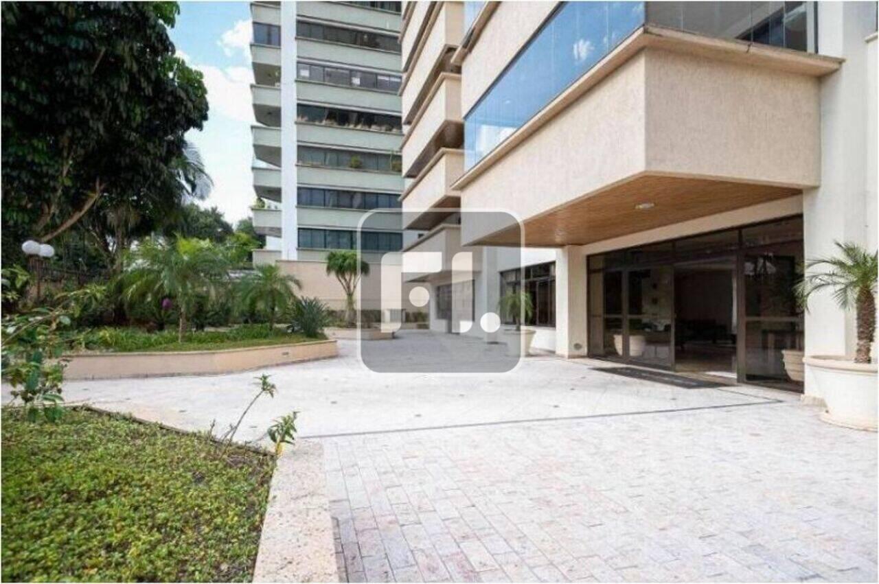 Apartamento á venda,  com 273 m², 4 dormitórios, 2 suítes e 3 vagas de garagem no bairro da: Vila Alexandria - São Paulo/SP