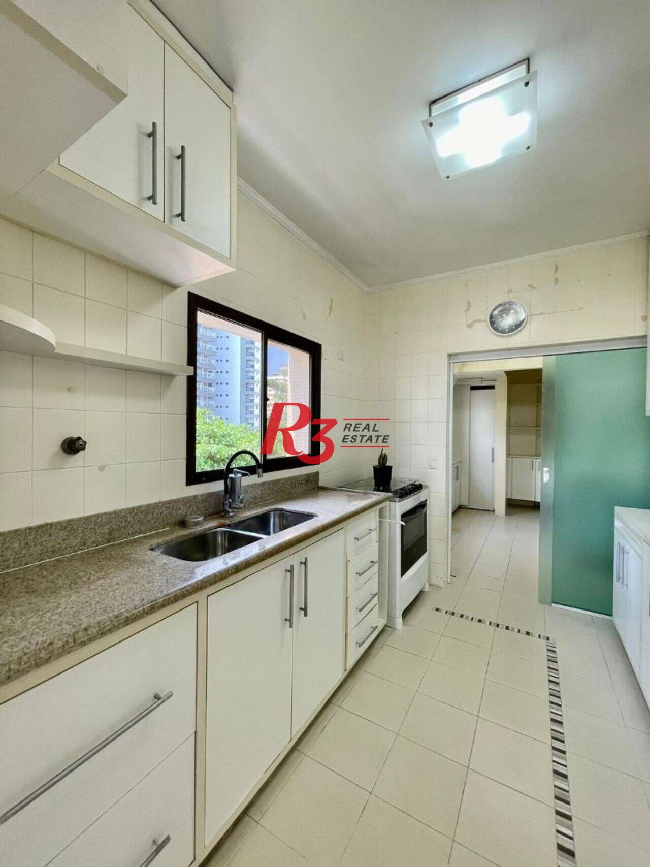 Apartamento Jardim Astúrias, Guarujá - SP