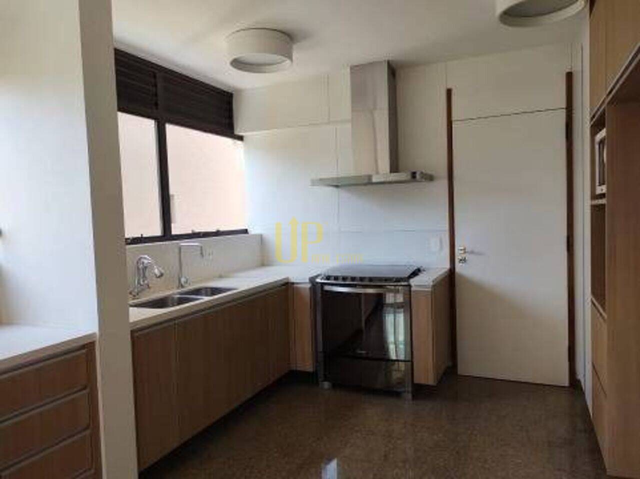 Apartamento Itaim Bibi, São Paulo - SP