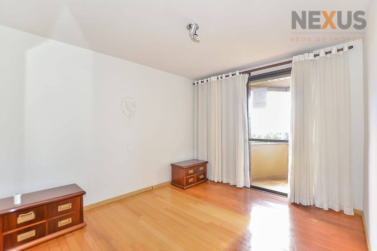 Apartamento Alto da Glória, Curitiba - PR