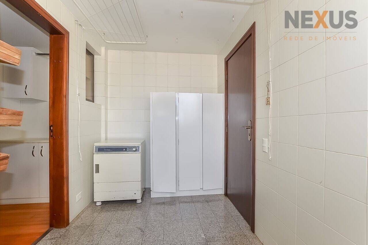 Apartamento Alto da Glória, Curitiba - PR