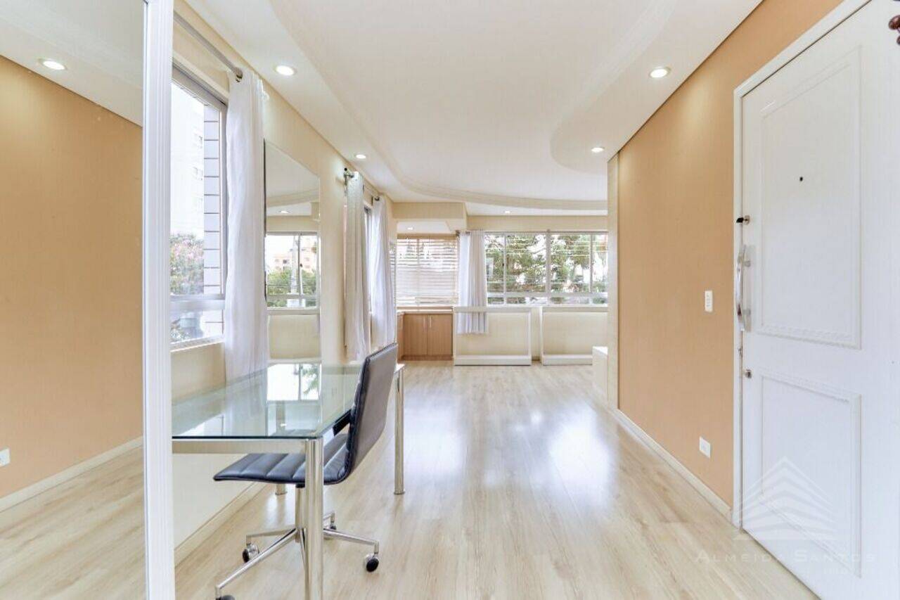 Apartamento Água Verde, Curitiba - PR