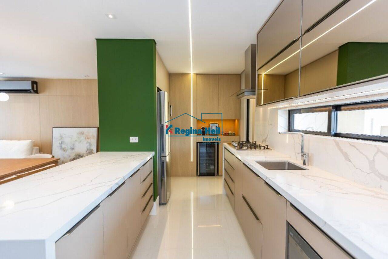 Apartamento Água Verde, Curitiba - PR