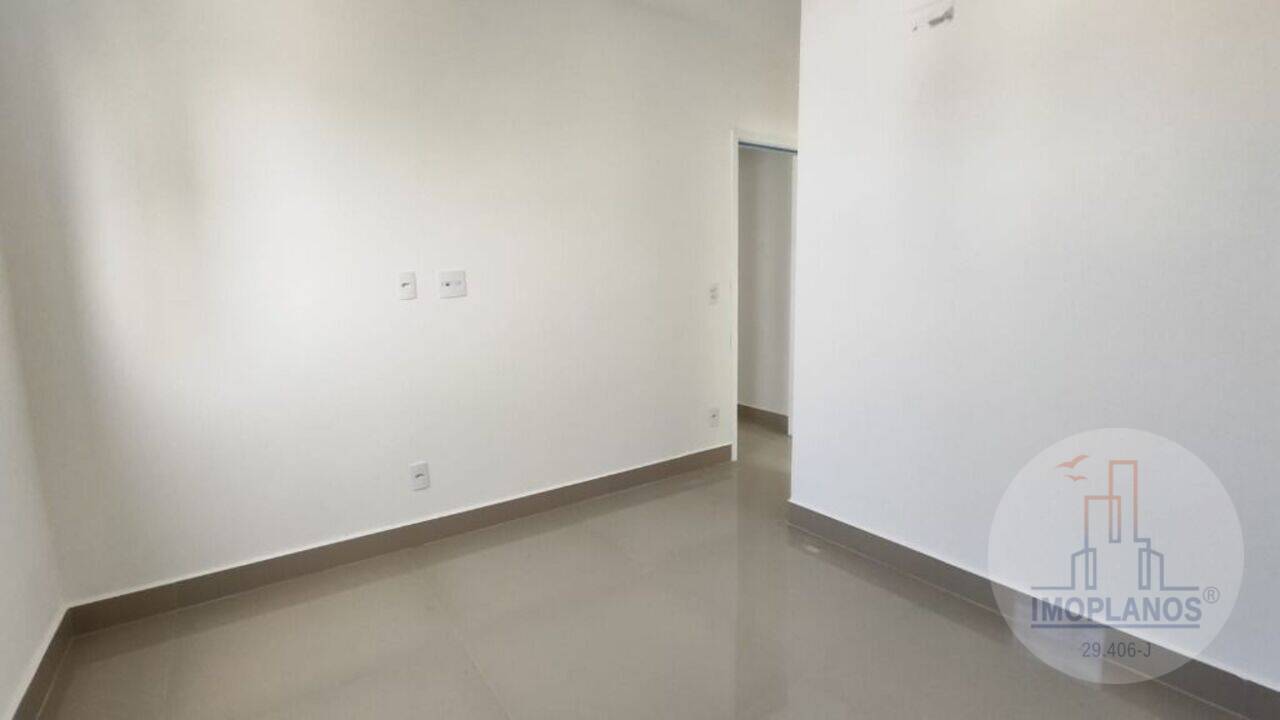 Apartamento Vila Guilhermina, Praia Grande - SP