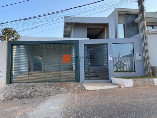 Casa de 275 m² Setor Habitacional Arniqueiras - Águas Claras, à venda por R$ 1.600.000