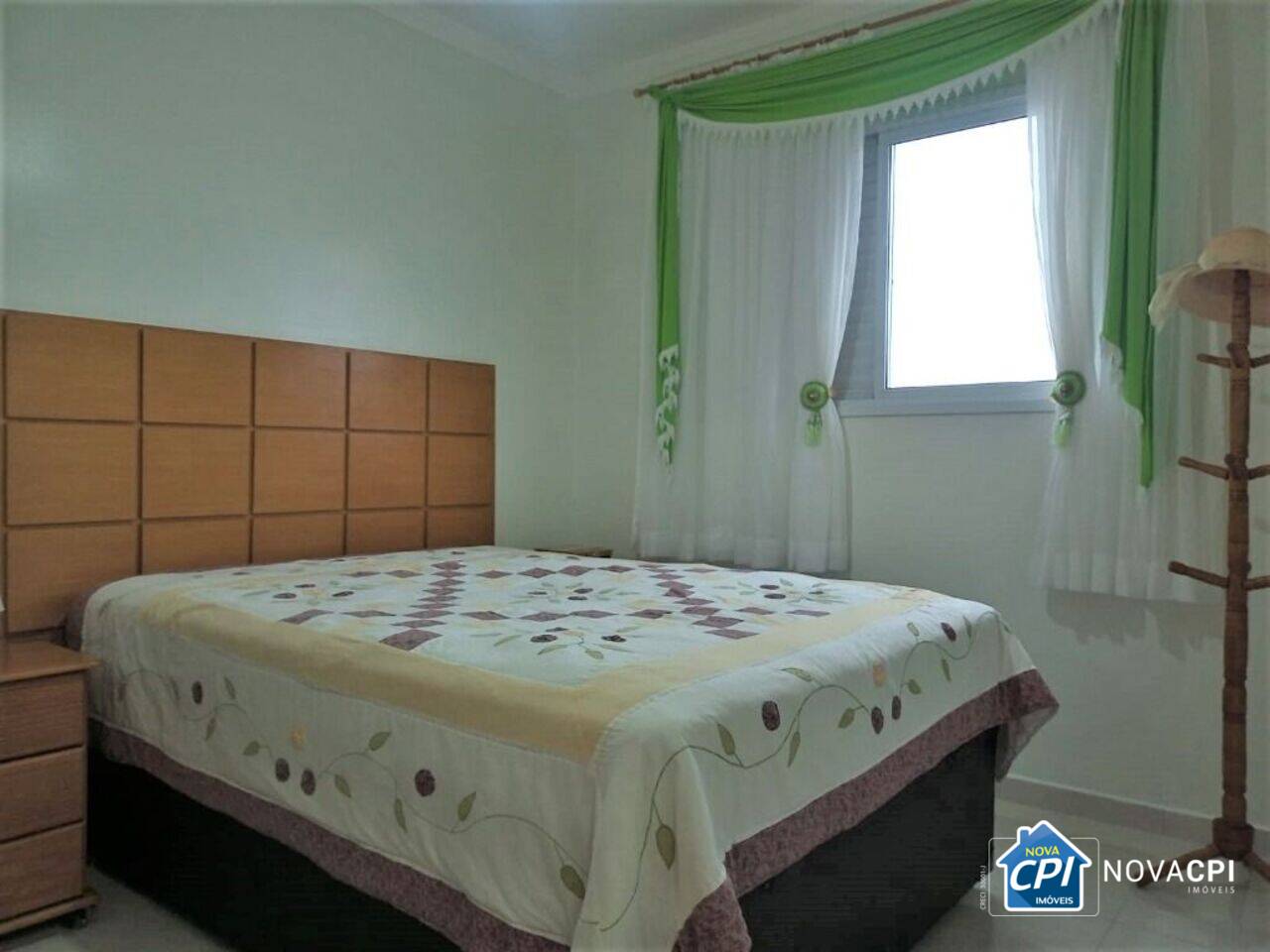 Apartamento Vila Guilhermina, Praia Grande - SP