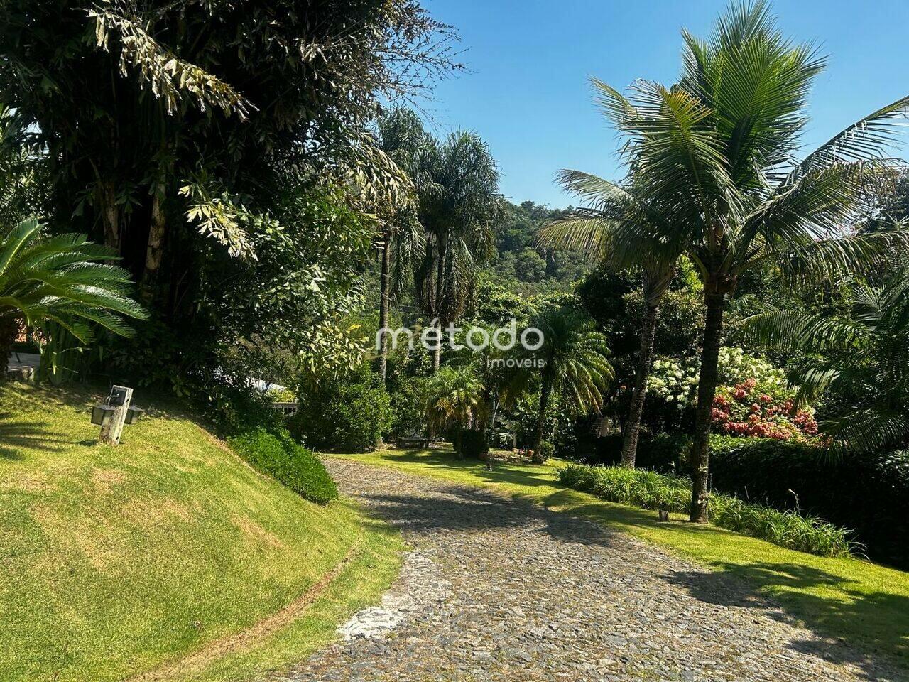 Casa Condomínio Residencial Alpes de Guararema, Guararema - SP