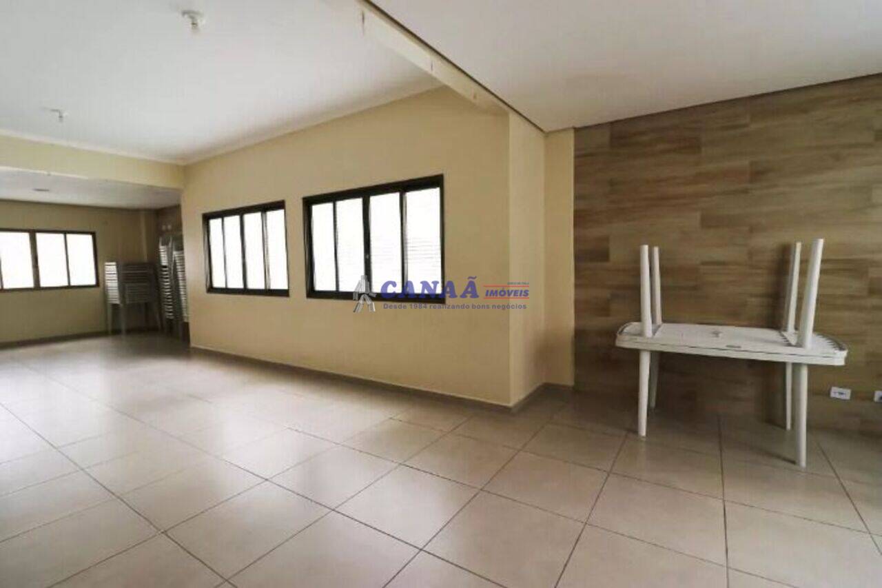 Apartamento Jardim Maria Rosa, Taboão da Serra - SP