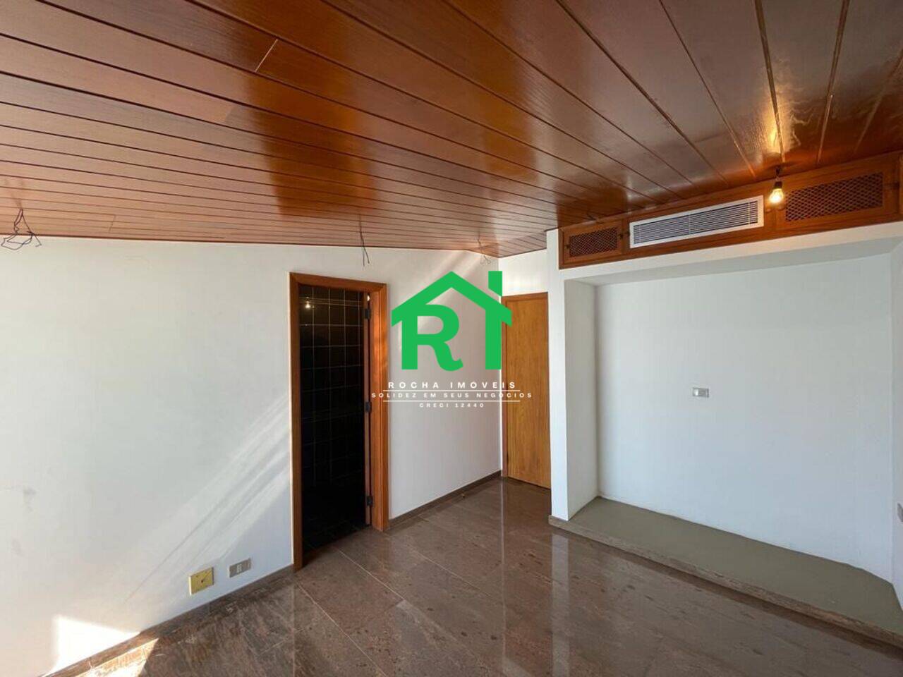 Apartamento Jardim Astúrias, Guarujá - SP