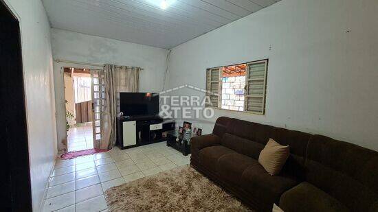 Casa Cristo Redentor - Patos de Minas, à venda por R$ 420.000