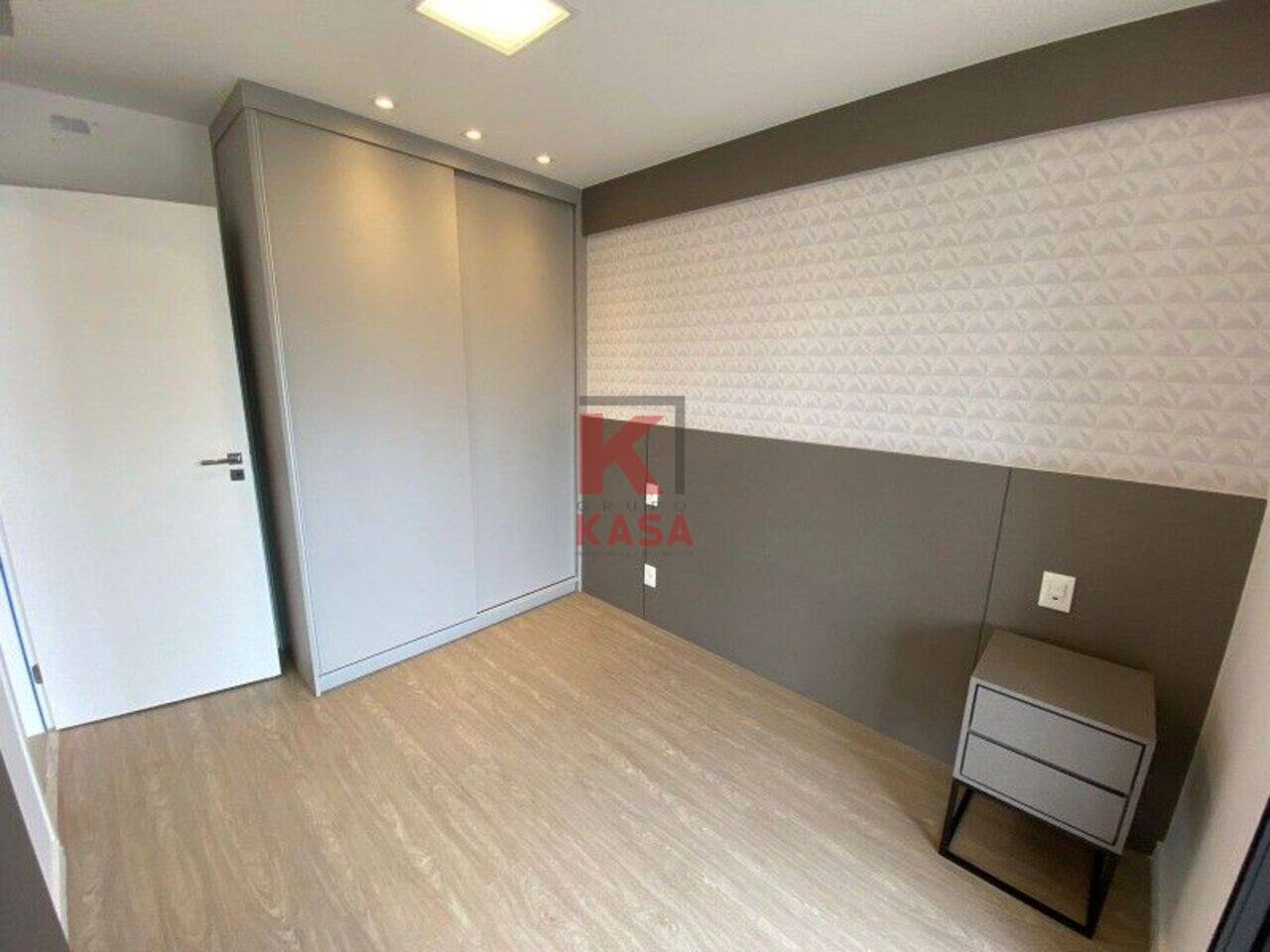 Apartamento Boqueirão, Santos - SP