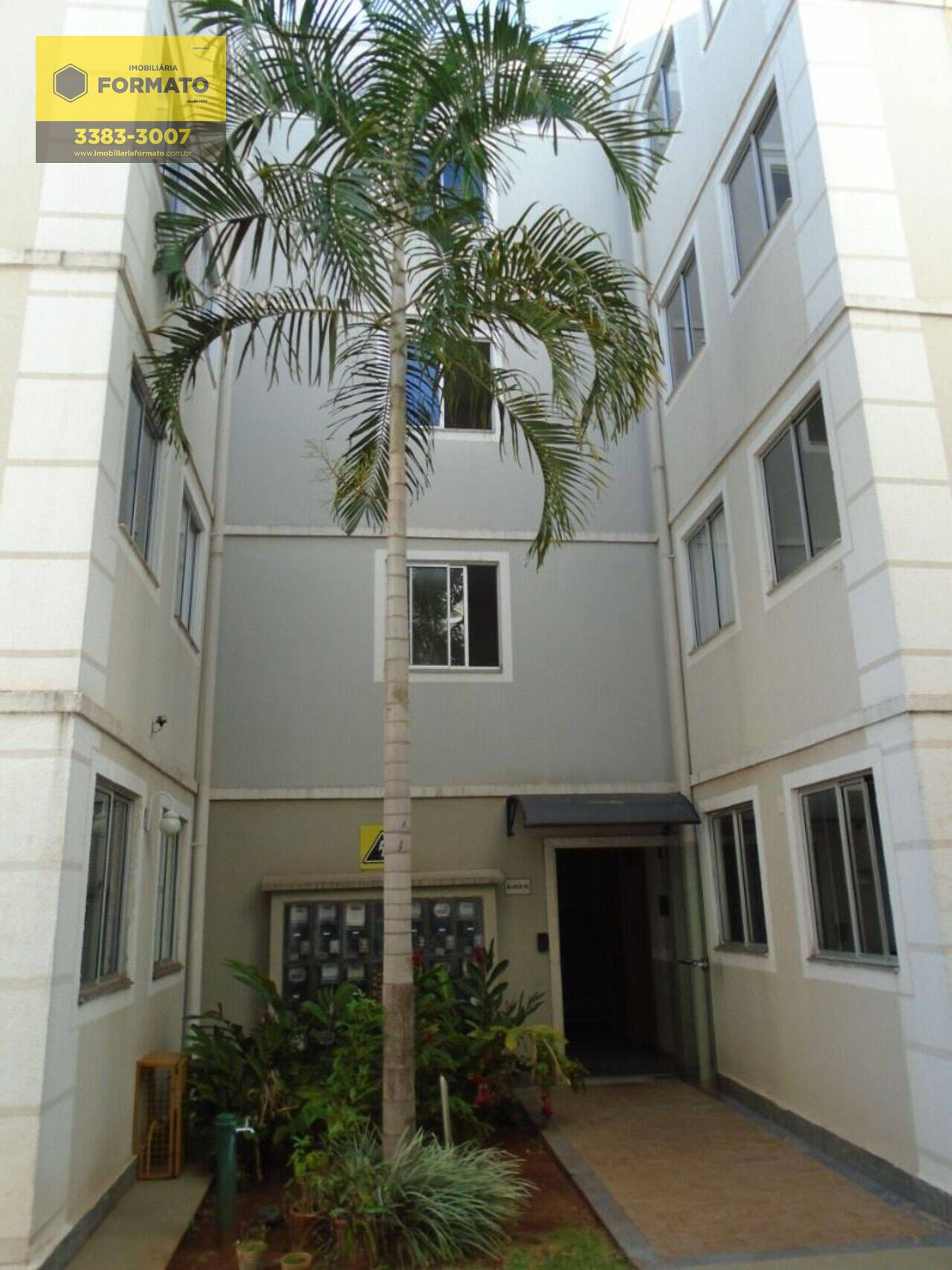Apartamento Tiradentes, Campo Grande - MS