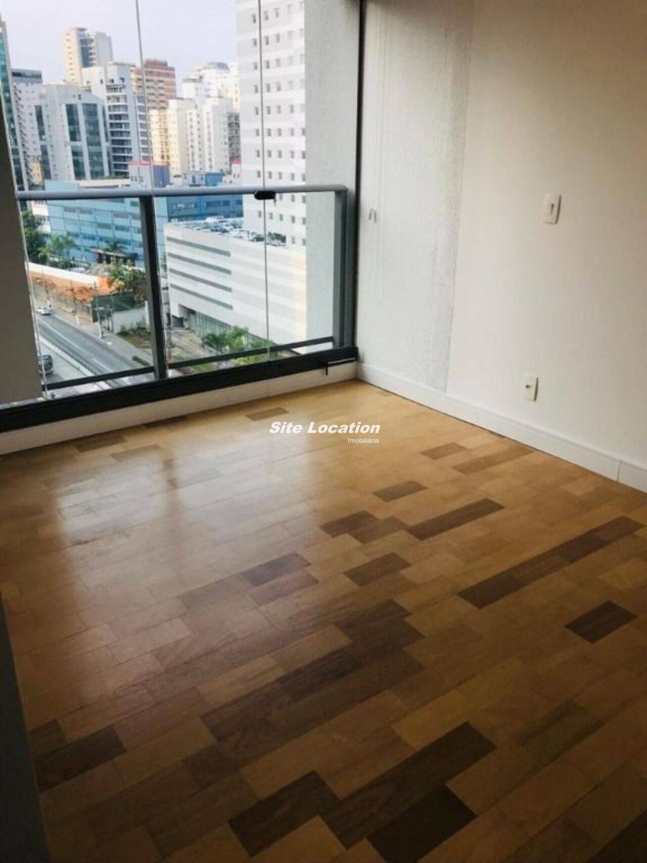 Apartamento Vila Olímpia, São Paulo - SP