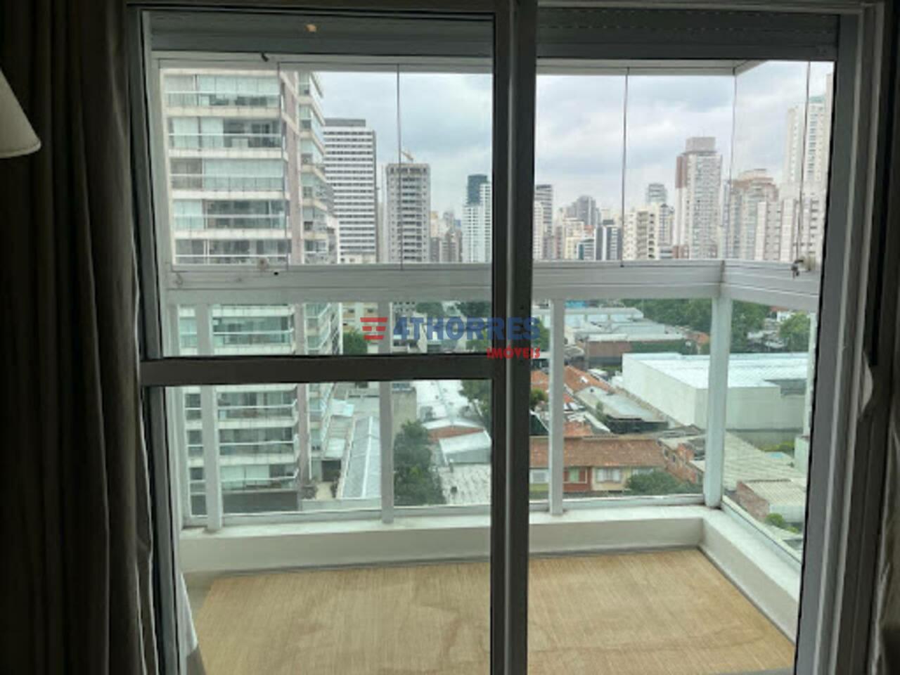 Apartamento Vila Olímpia, São Paulo - SP