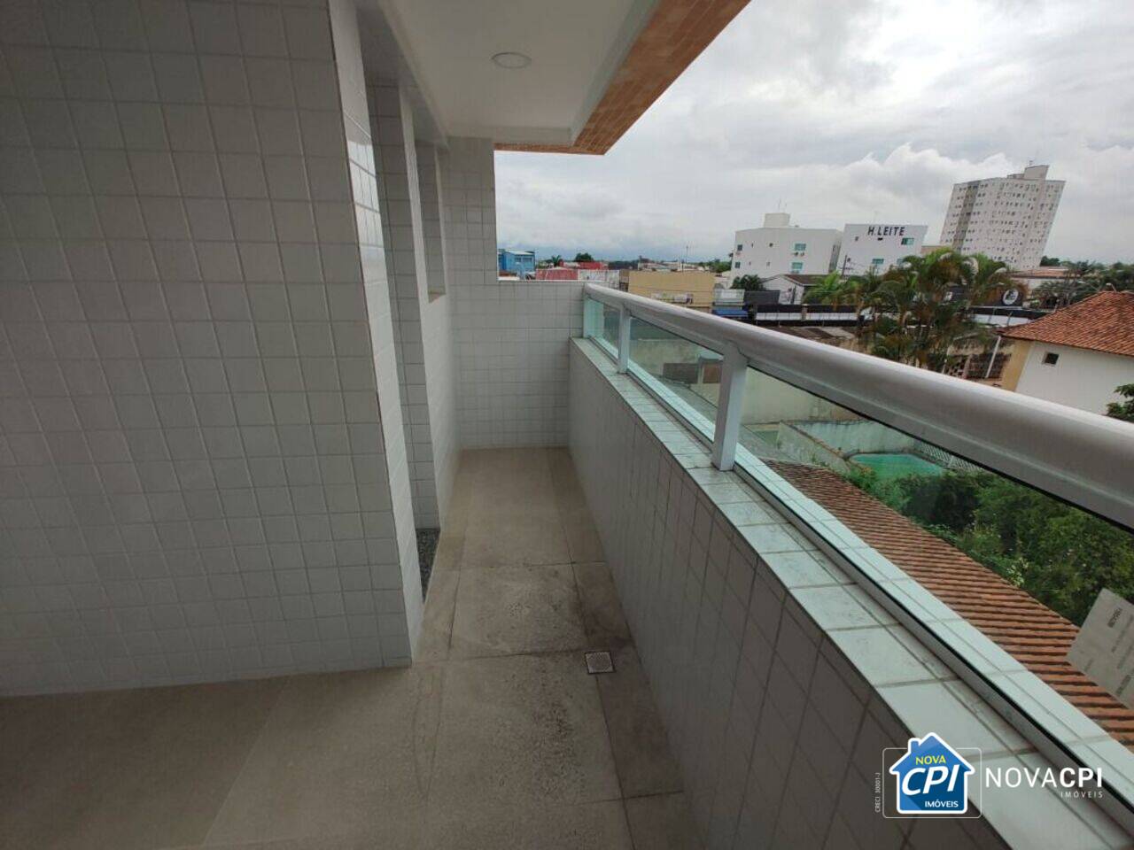 Apartamento Vila Guilhermina, Praia Grande - SP