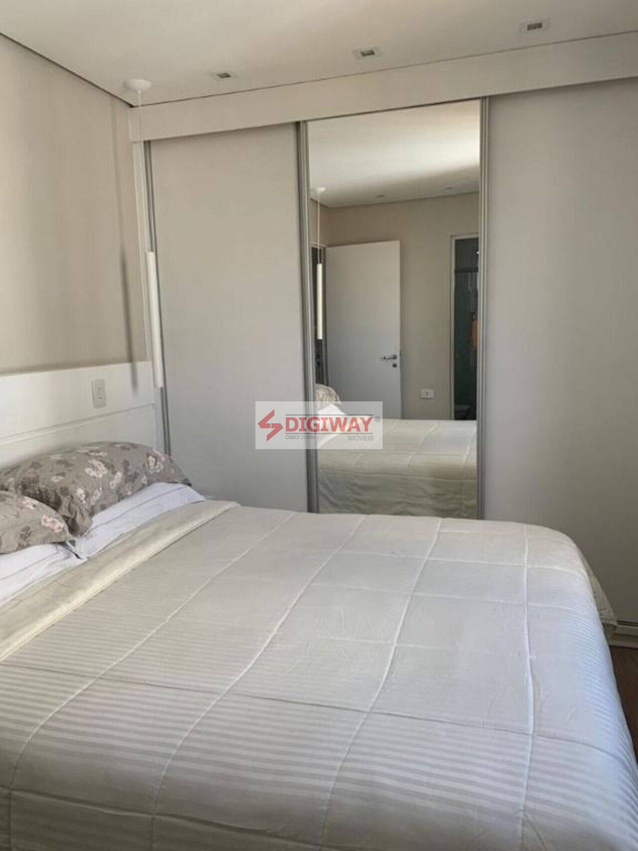 Apartamento Cambuci, São Paulo - SP