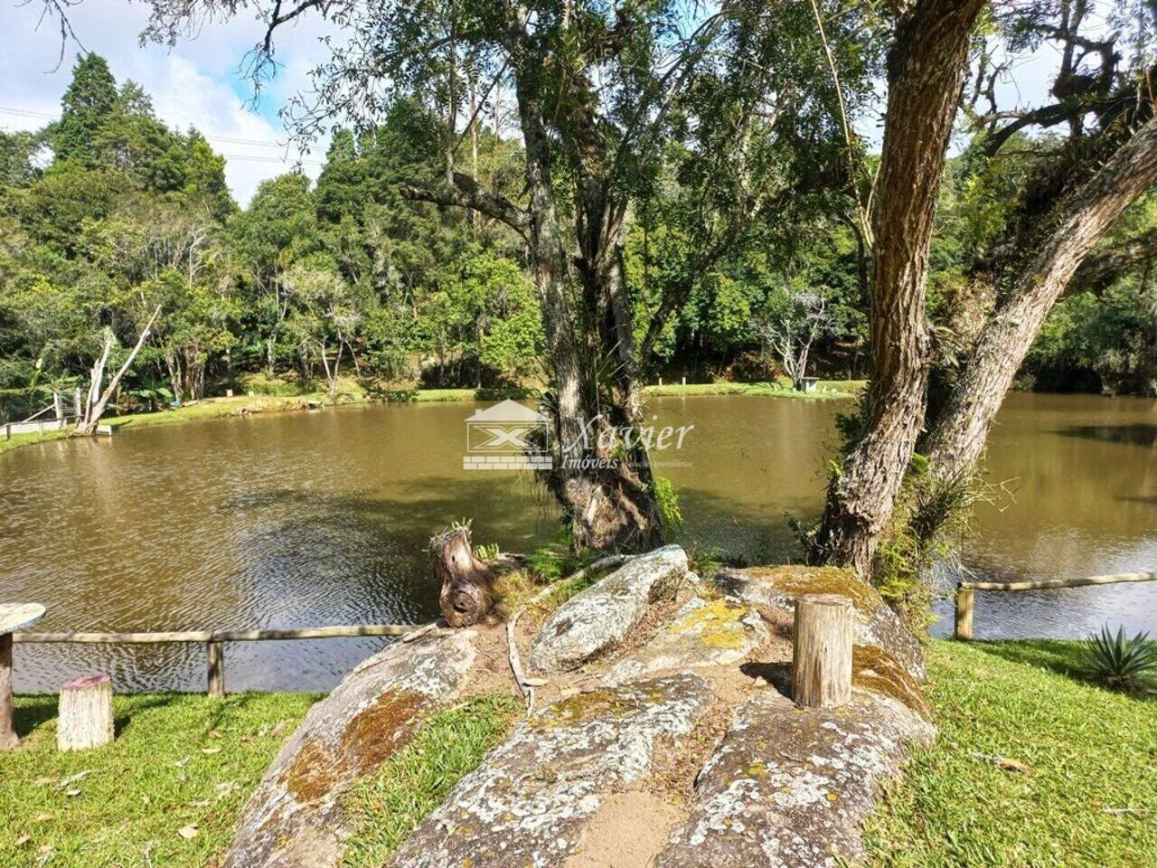 Chácara Areia Vermelha, Ibiúna - SP