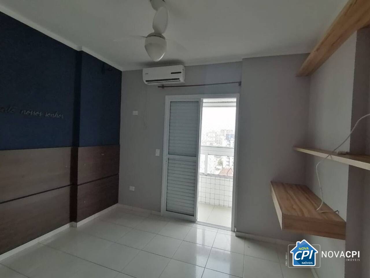 Apartamento Vila Guilhermina, Praia Grande - SP