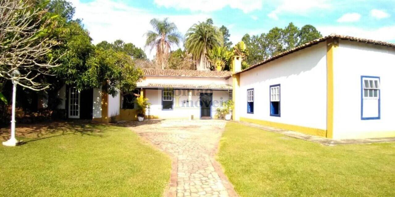 Casa Rio Abaixo, Atibaia - SP