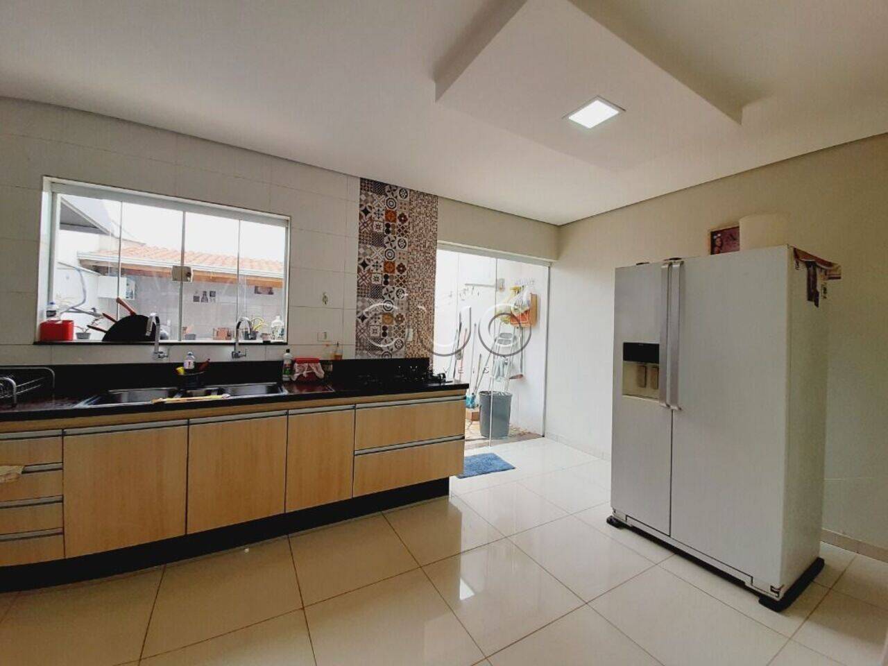 Casa com 3 dormitórios à venda, 143 m² por R$ 510.000 - Parque Taquaral - Piracicaba/SP