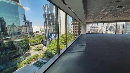 Sala de 1.865 m² Itaim Bibi - São Paulo, aluguel por R$ 361.000