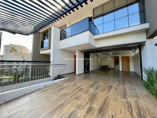 Sobrado de 173 m² Centro - Cascavel, aluguel por R$ 7.000/mês