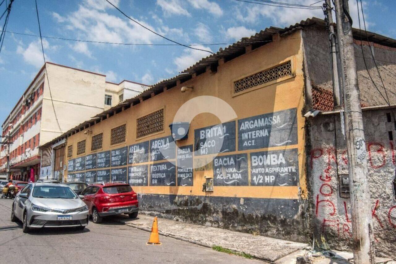 Galpão Venda da Cruz, São Gonçalo - RJ