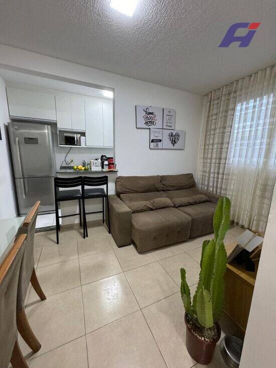 Apartamento de 45 m² Colina de Laranjeiras - Serra, à venda por R$ 195.000