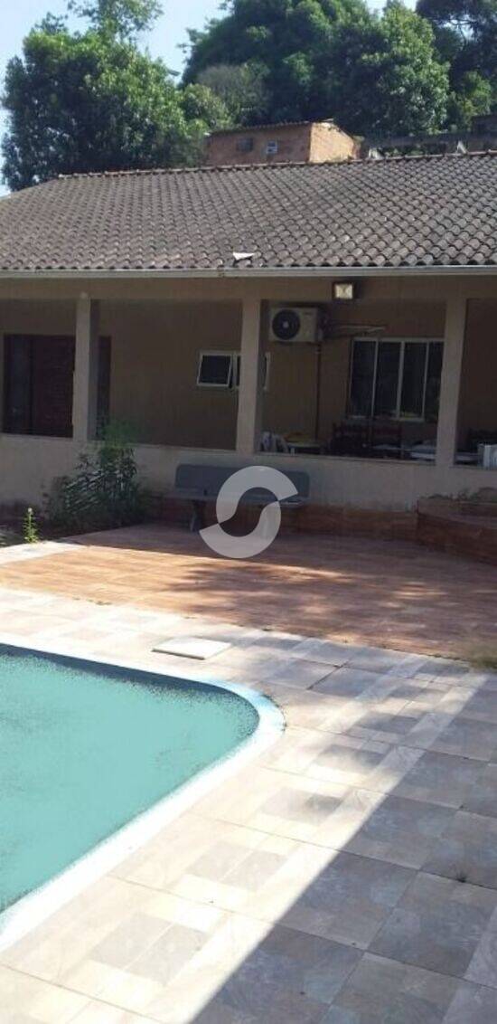 Casa de 280 m² na Tenente Adão Mesquita - Várzea das Moças - Niterói - RJ, à venda por R$ 450.000