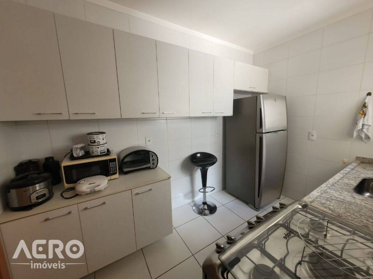 Apartamento Jardim Infante Dom Henrique, Bauru - SP