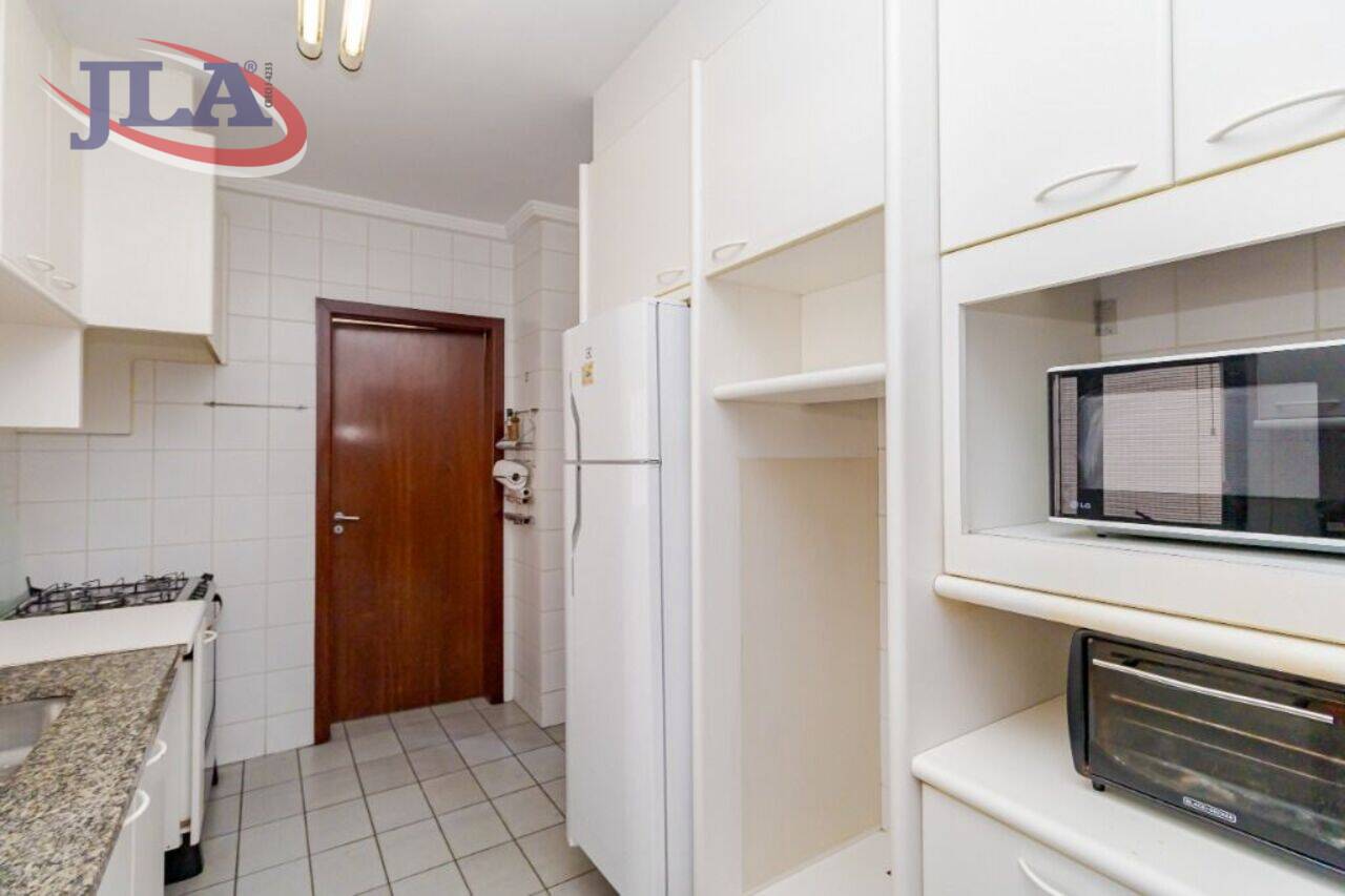 Apartamento Batel, Curitiba - PR