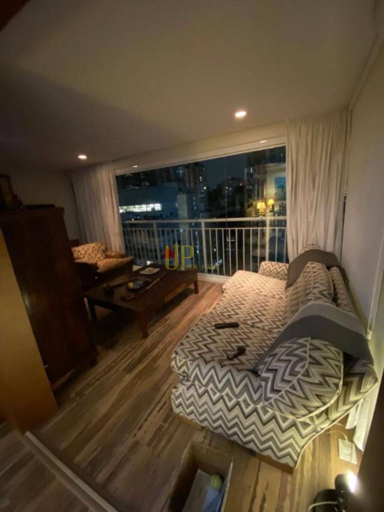 Apartamento Vila Olímpia, São Paulo - SP