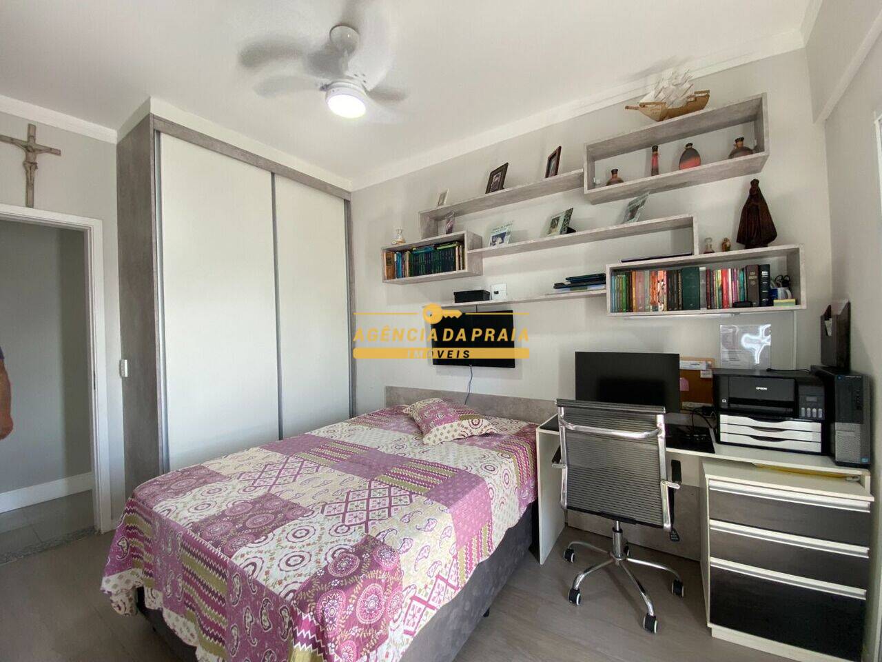 Apartamento Vila Guilhermina, Praia Grande - SP